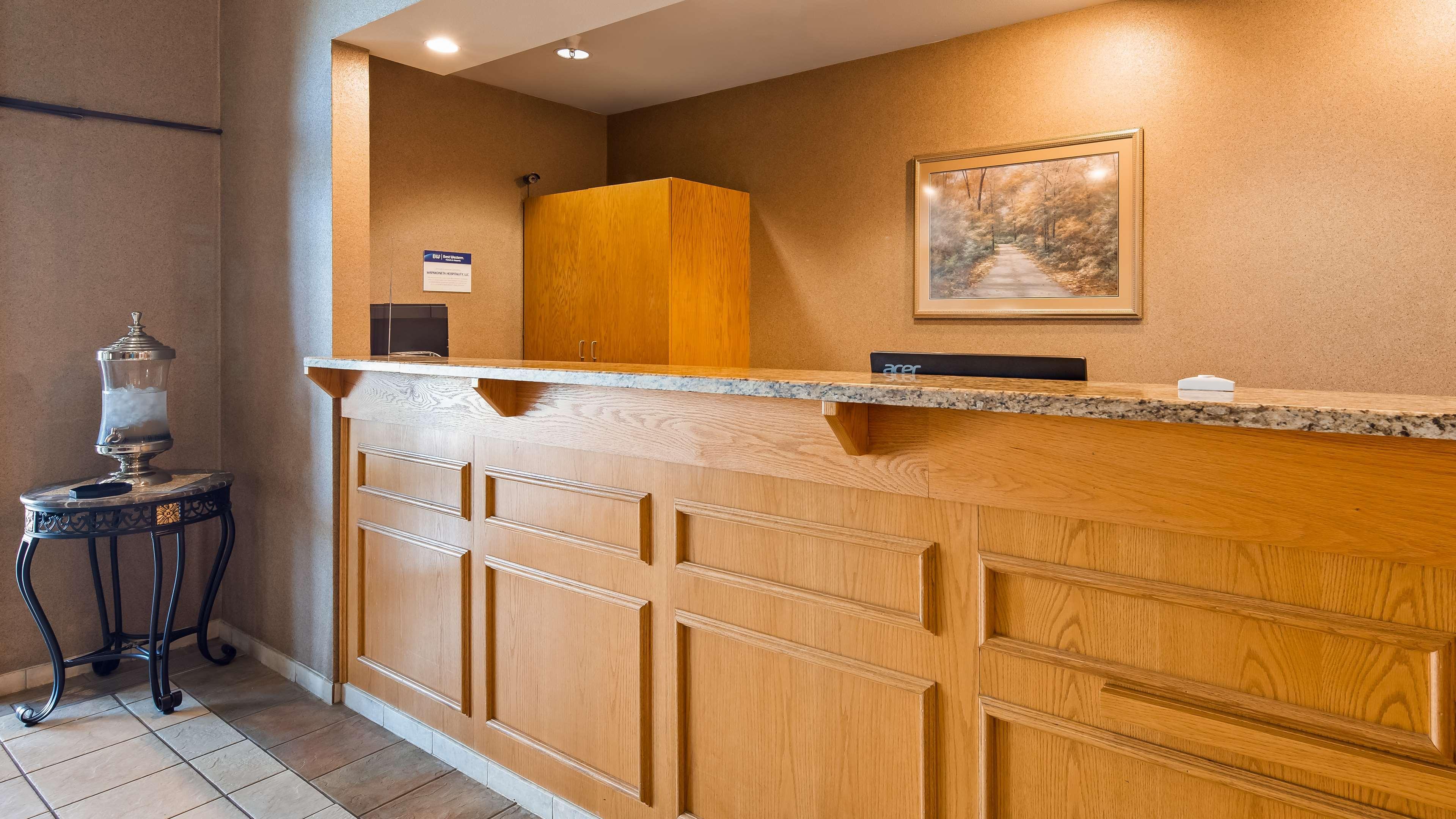 Best Western Wapakoneta Inn Екстериор снимка