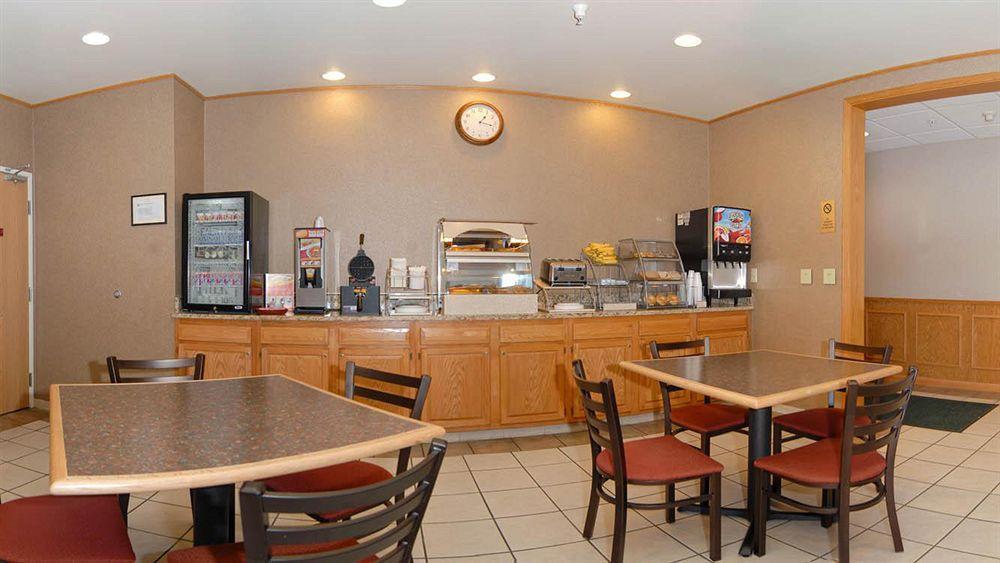 Best Western Wapakoneta Inn Екстериор снимка