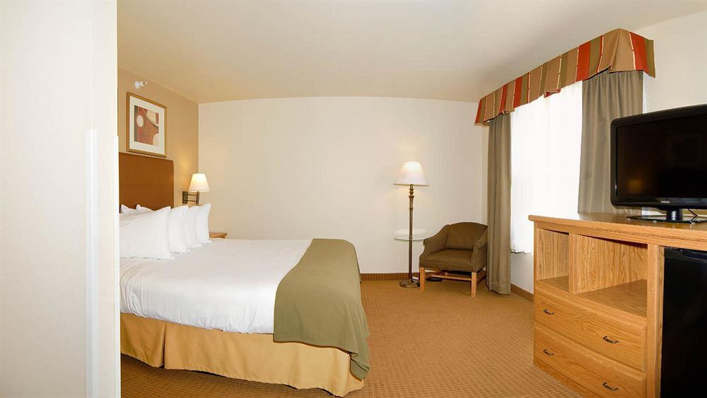 Best Western Wapakoneta Inn Екстериор снимка