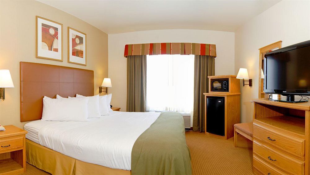 Best Western Wapakoneta Inn Екстериор снимка